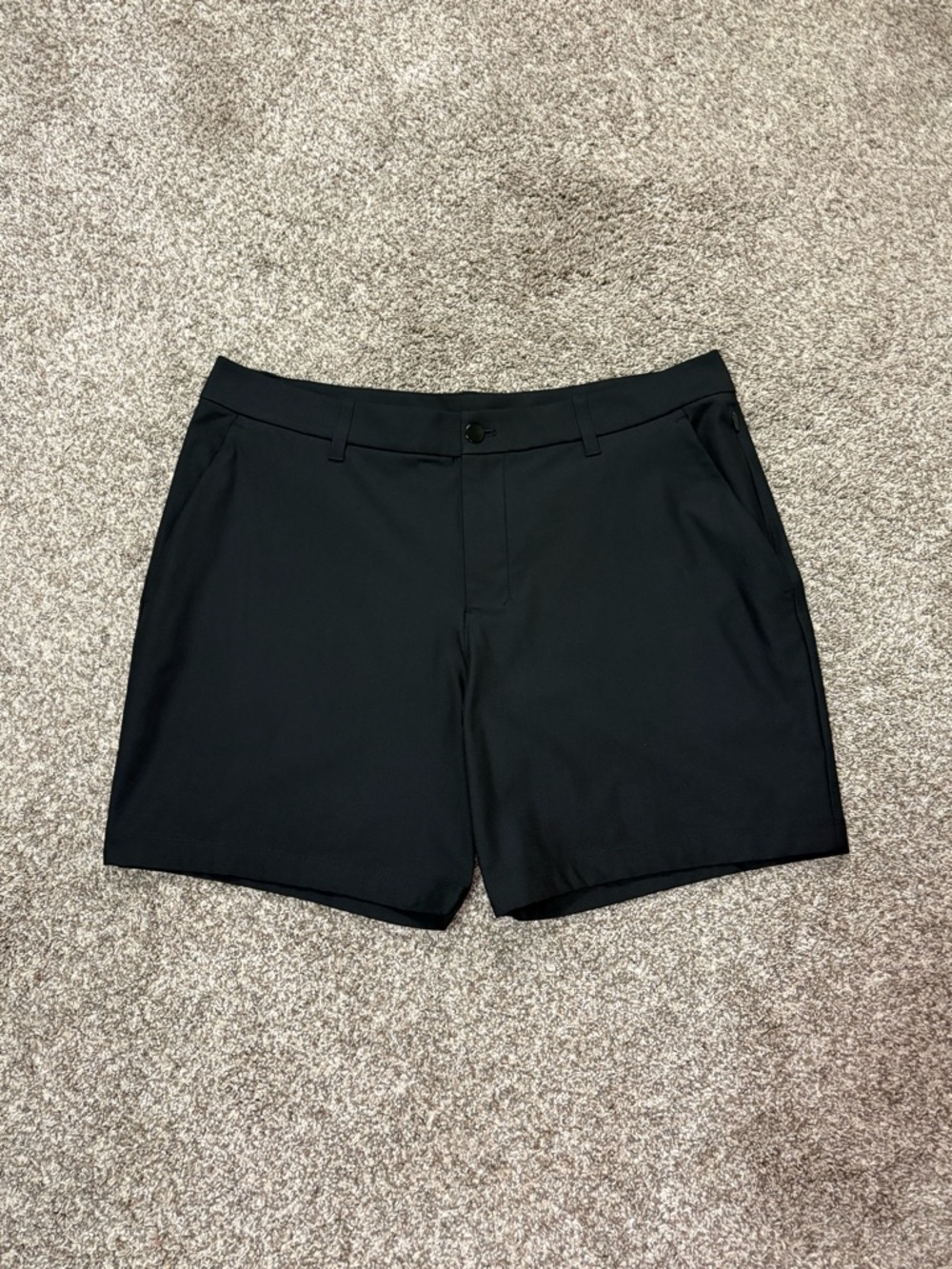 Lululemon ABC Classic Fit Short 7” WovenAir Mens 38 Golf Performance Light Black